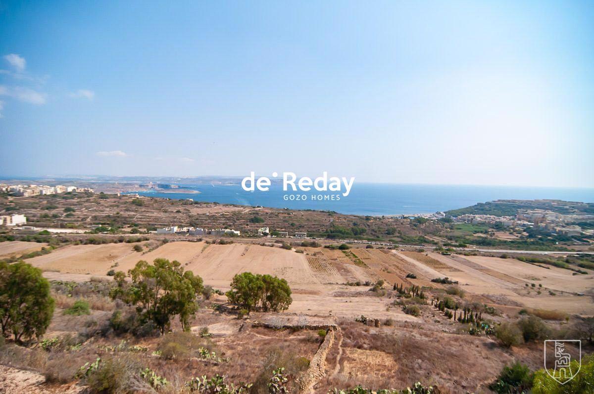 3-bedroom apartment for rent in Nadur - photo 1 of 10
