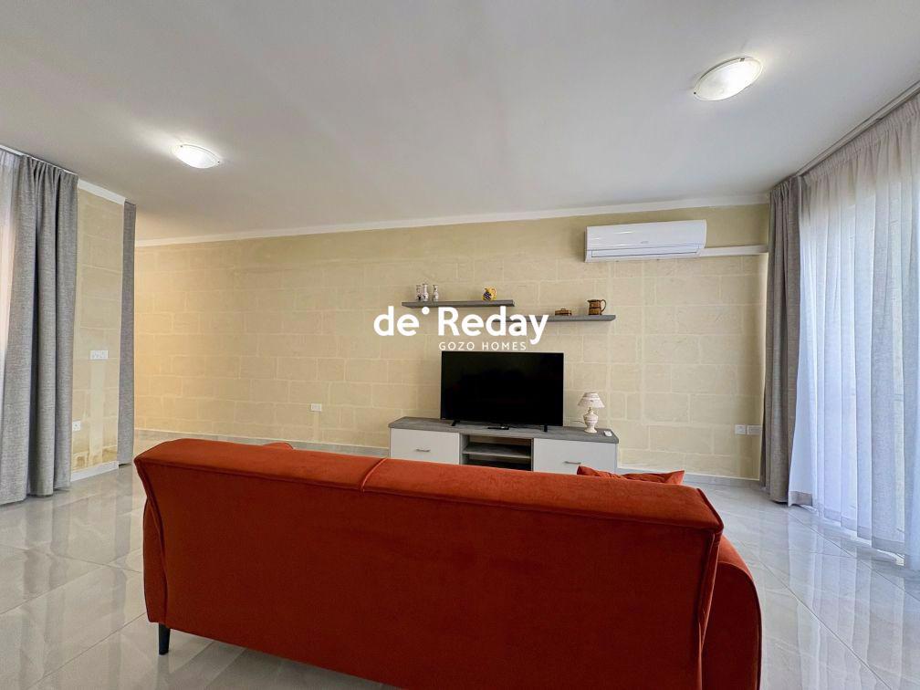 3-bedroom apartment for rent in Victoria - photo 4 of 10