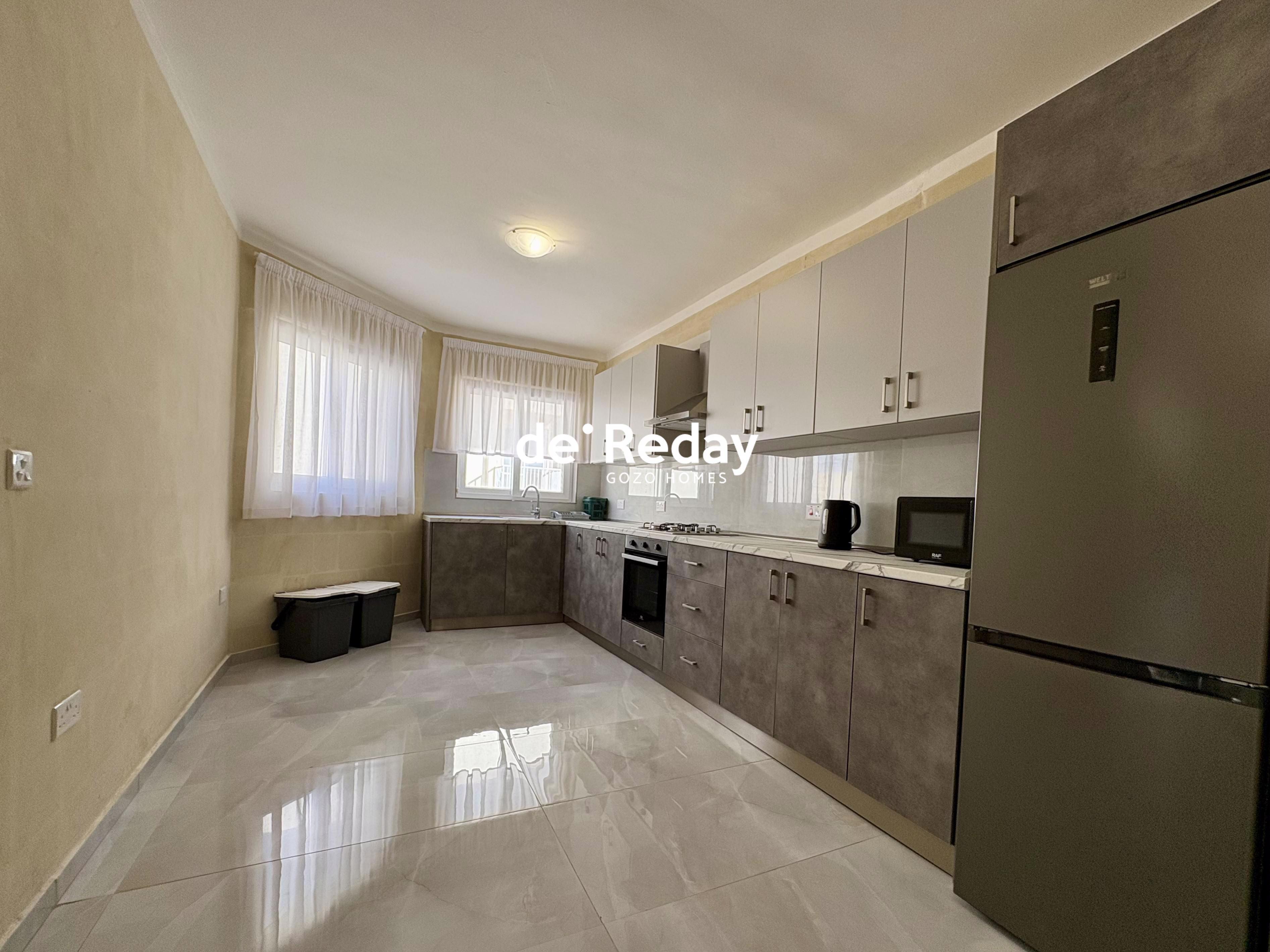 3-bedroom apartment for rent in Victoria - photo 7 of 10