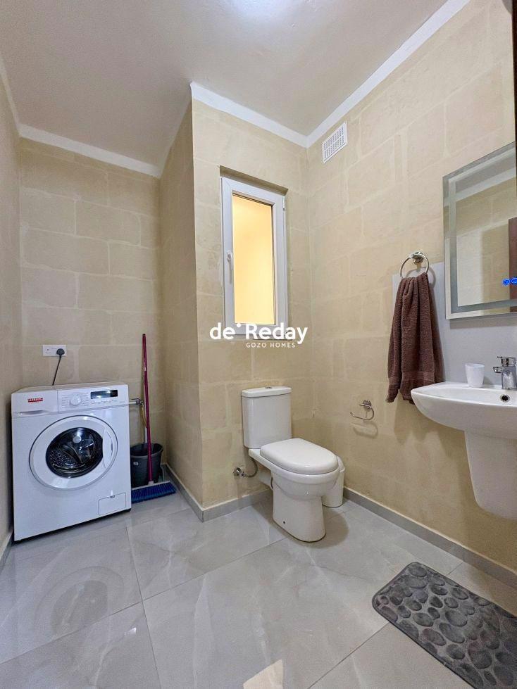 3-bedroom apartment for rent in Victoria - photo 8 of 10