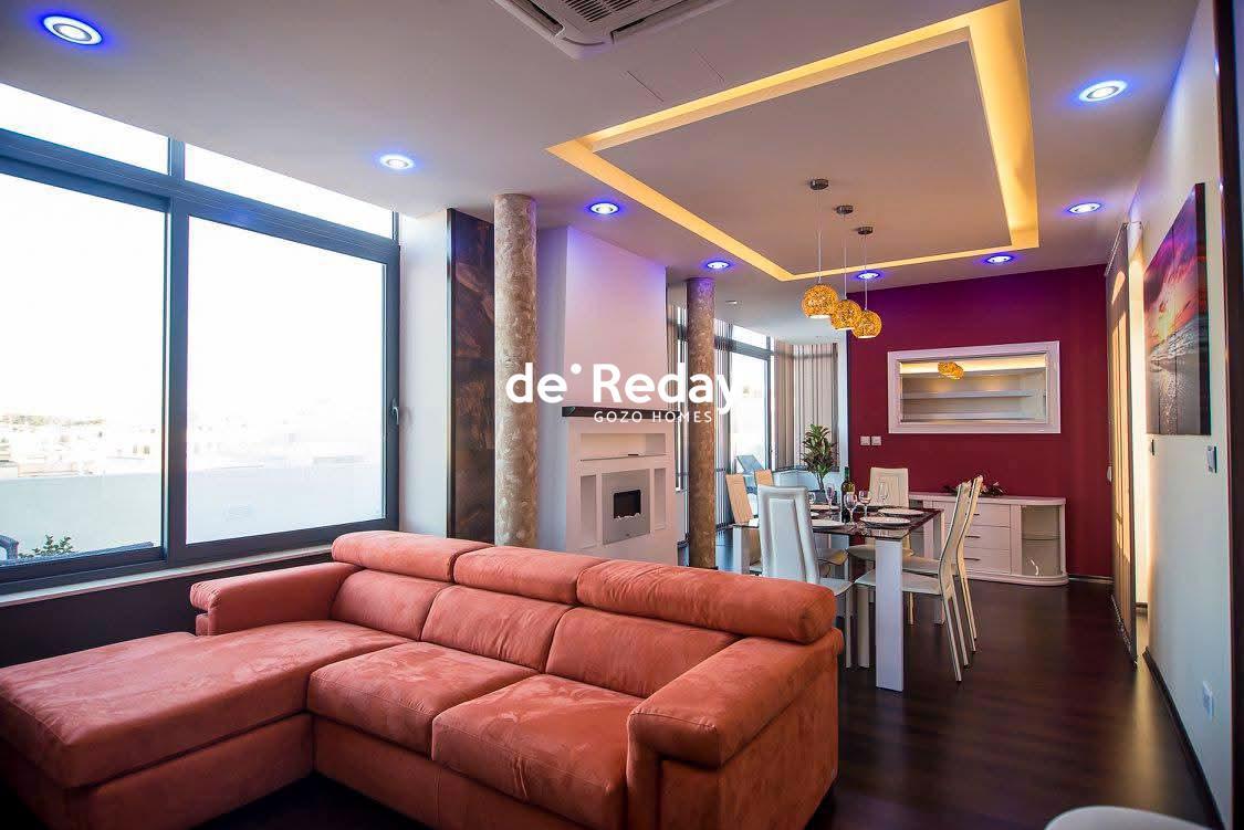 2-bedroom apartment for sale in Victoria - photo 3 of 10