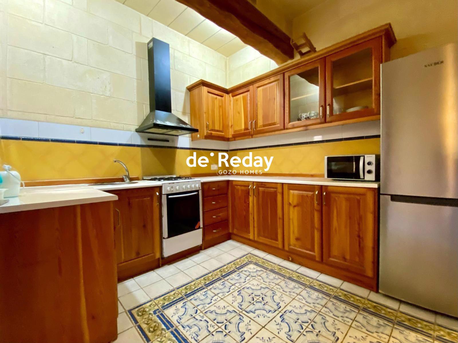 3-bedroom townhouse for rent in Xewkija - photo 8 of 10