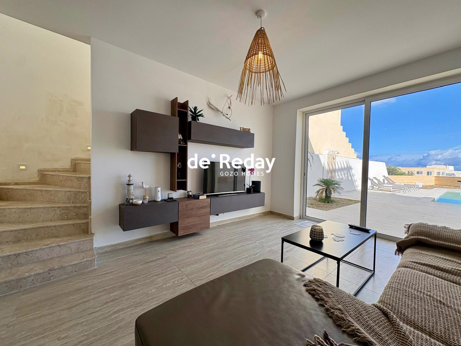 5-bedroom terraced house for rent in Sannat - photo 2 of 10