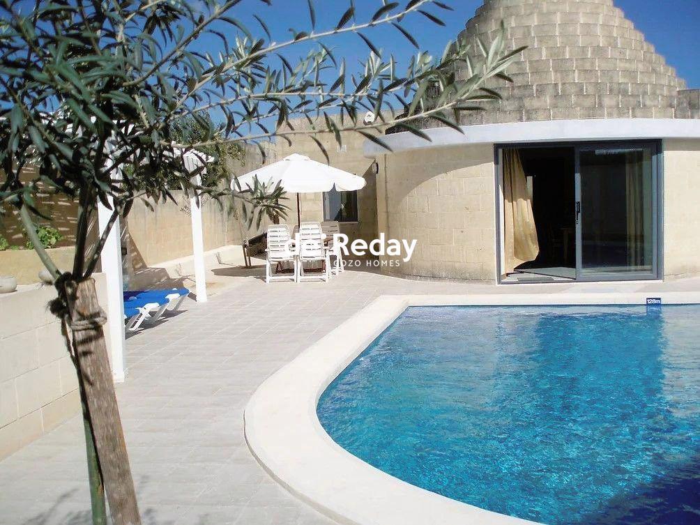 2-bedroom bungalow for rent in Xewkija - photo 1 of 10