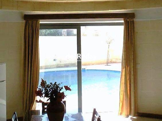 2-bedroom bungalow for rent in Xewkija - photo 3 of 10