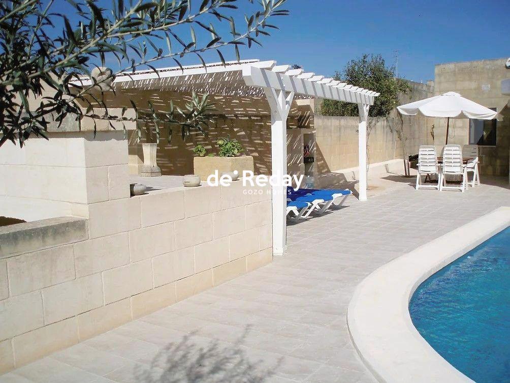 2-bedroom bungalow for rent in Xewkija - photo 5 of 10