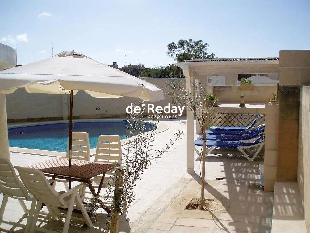 2-bedroom bungalow for rent in Xewkija - photo 8 of 10