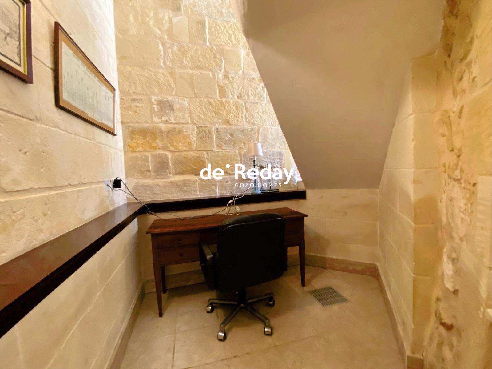 4-bedroom townhouse for rent in Xewkija - photo 6 of 10