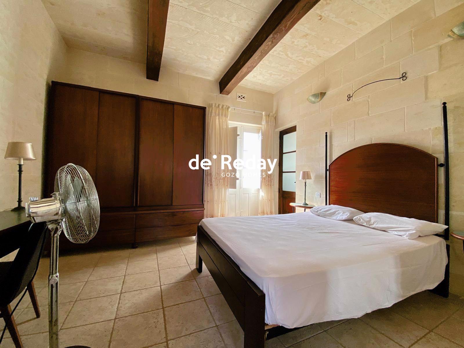 4-bedroom townhouse for rent in Xewkija - photo 8 of 10