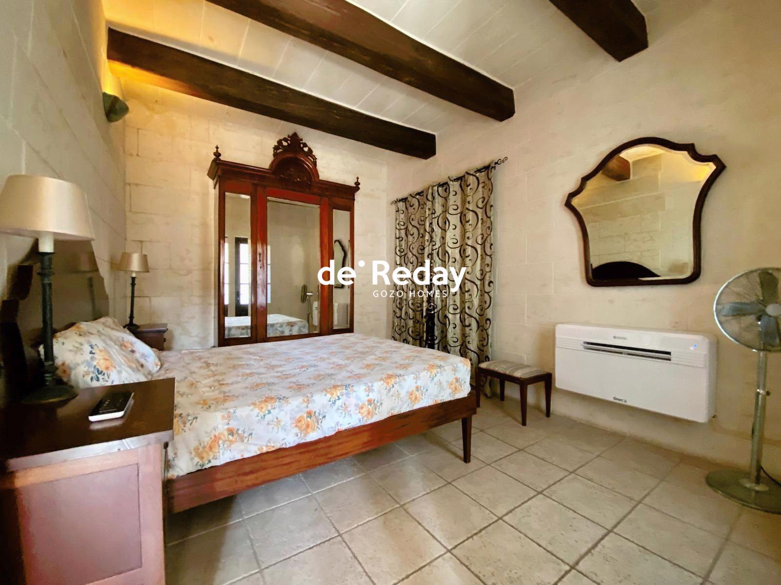 4-bedroom townhouse for rent in Xewkija - photo 10 of 10