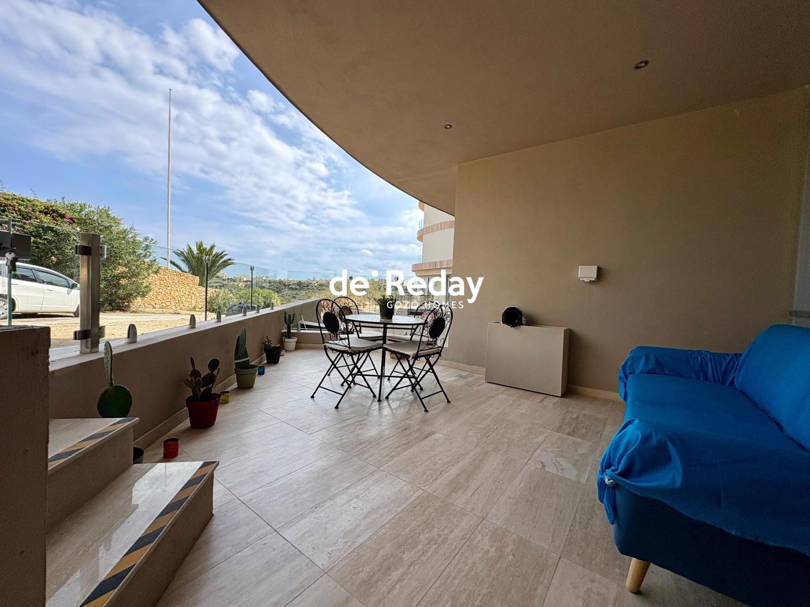 2-bedroom maisonette for rent in Nadur - photo 2 of 10